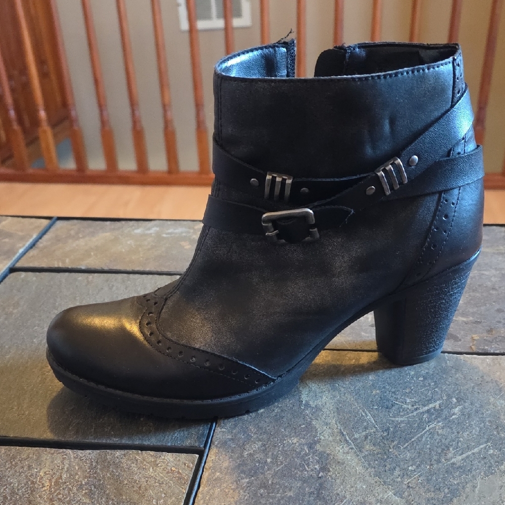 Remonte Black Heeled Ankle Boots